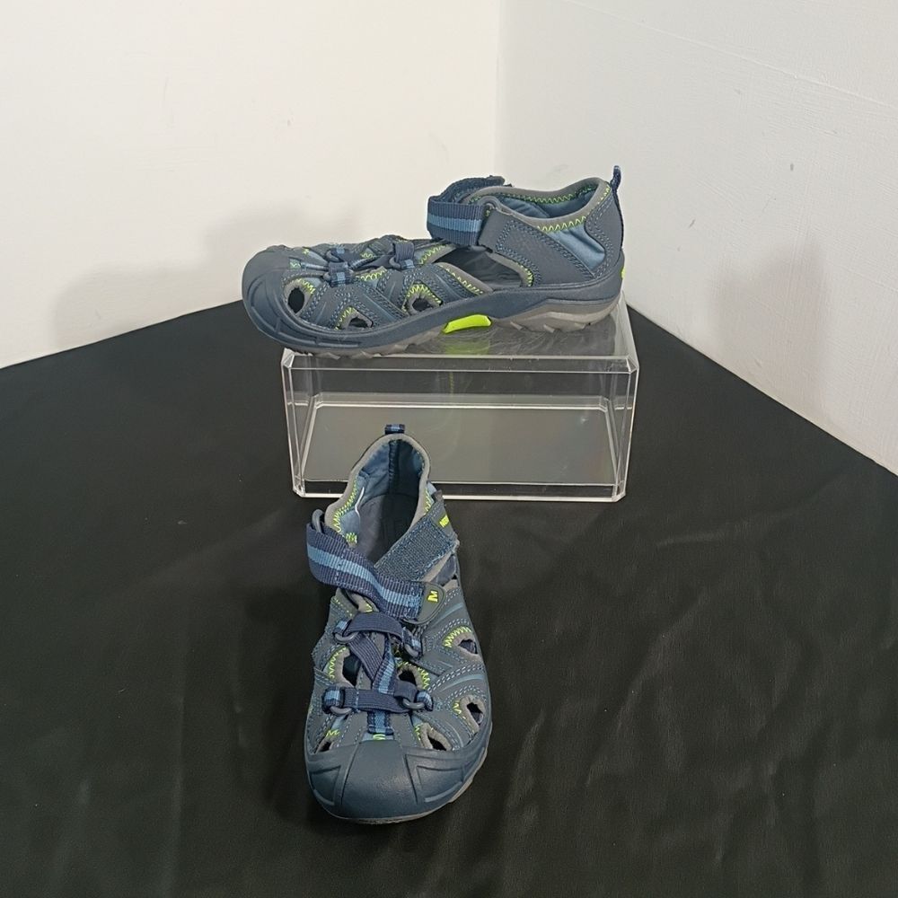 Merrell Boys Hydro Hiker Sandal Size 1M Blue Water Shoes H20 Closed Toe Hiking.